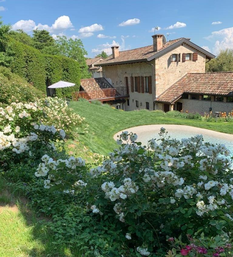 Al Vecchio Fienile Villa ฟากาญญา ภายนอก รูปภาพ